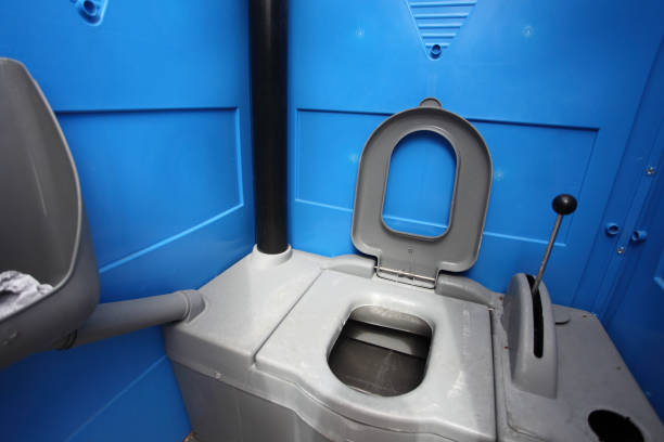 Best Portable restroom trailer rental  in Brewton, AL